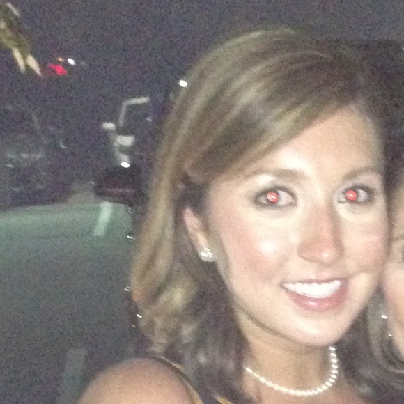 Meet your Posher, Hannah - Picture 1 of 1